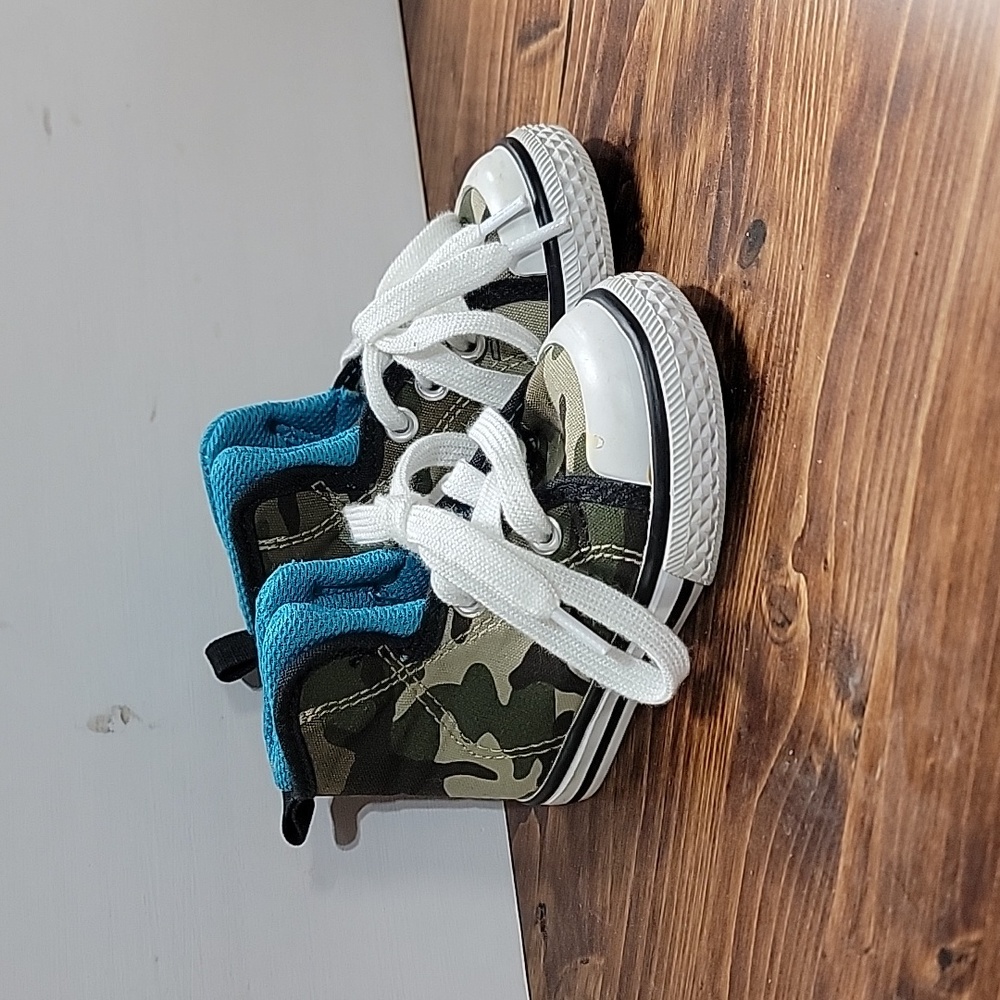 Crazy 8 High top sneakers